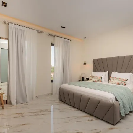 Boheme Close Access To Laganas Kalpaki (Zakynthos)