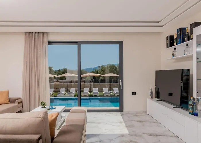 Villa Boheme Close Access To Laganas *